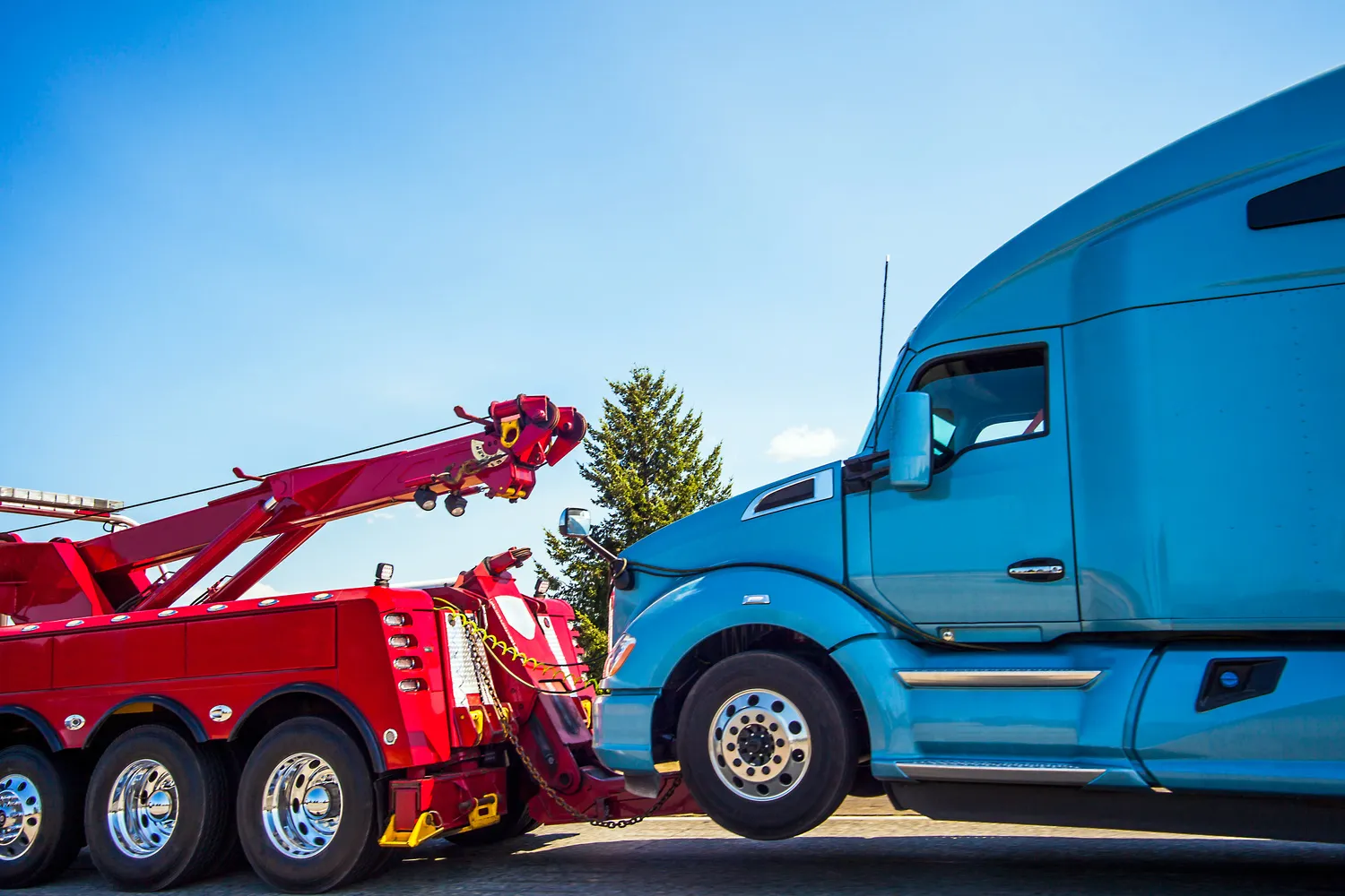 semi-truck-road-service_2_11zon